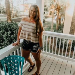 Meet your Posher, Savana